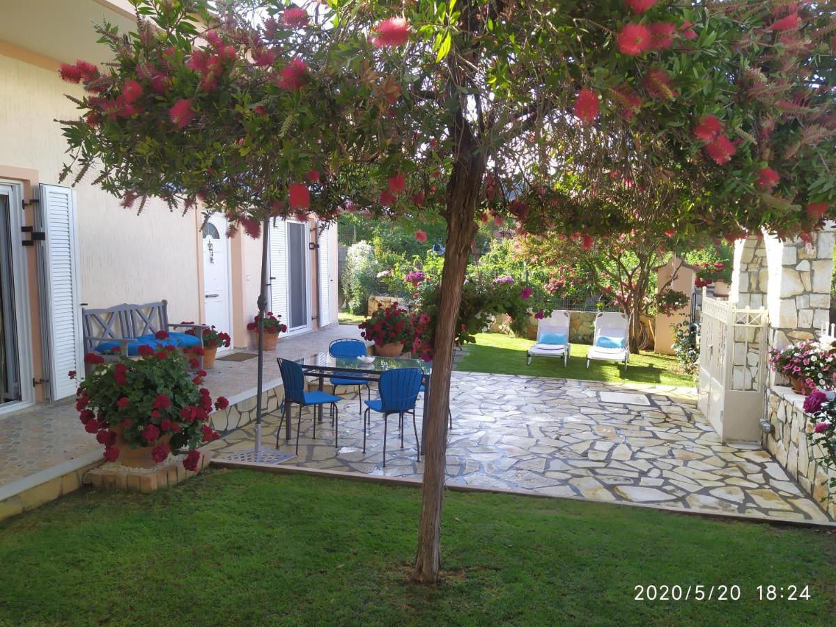 Summer Village House Popi Kanakades Bagian luar foto