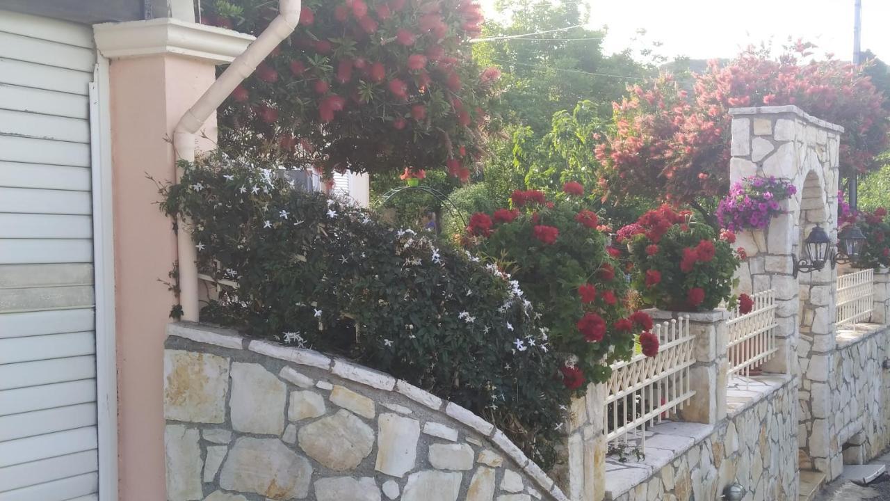 Summer Village House Popi Kanakades Bagian luar foto